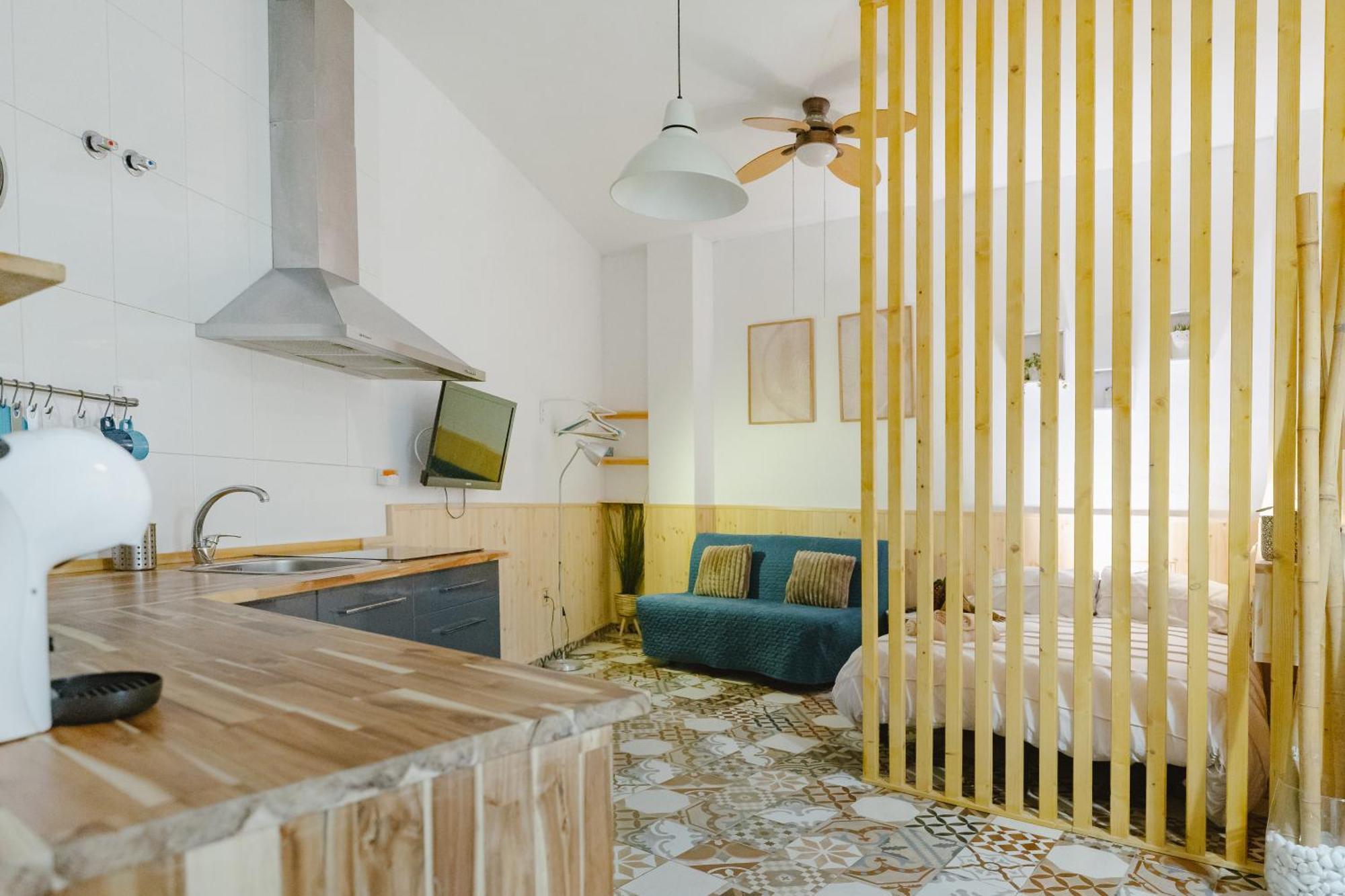 Letsmalaga - Lovely Studio In Malaga Centre المظهر الخارجي الصورة